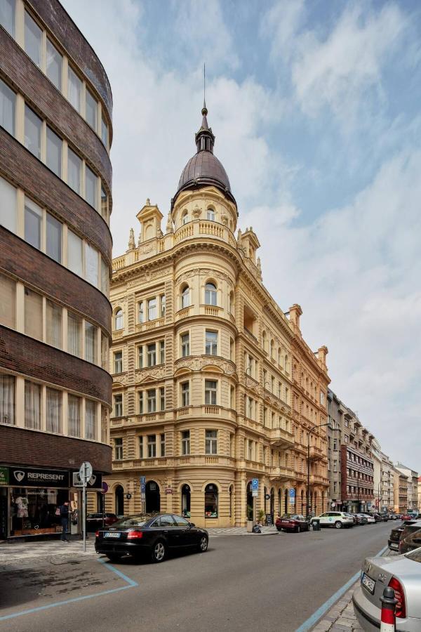 Luminous Apartment For 2 Near Wenceslas Square By Prague Days Экстерьер фото